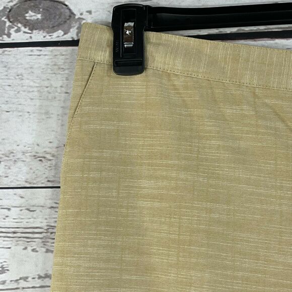 Alfred Dunner SZ 18 Prop Short Pants Elastic Waist Pockets Jute Tan Flat Front - Picture 2 of 4